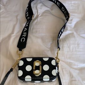 MarcJacobs The Dot Snapshot Camera Crossbody Bag